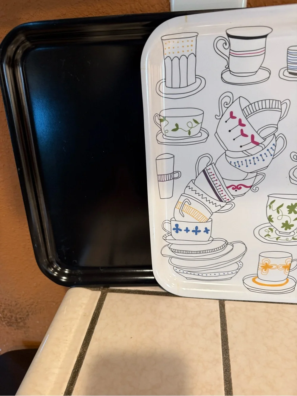IKEA White Serving Tray with Multicolor Teacup Illustration + 2 black trays